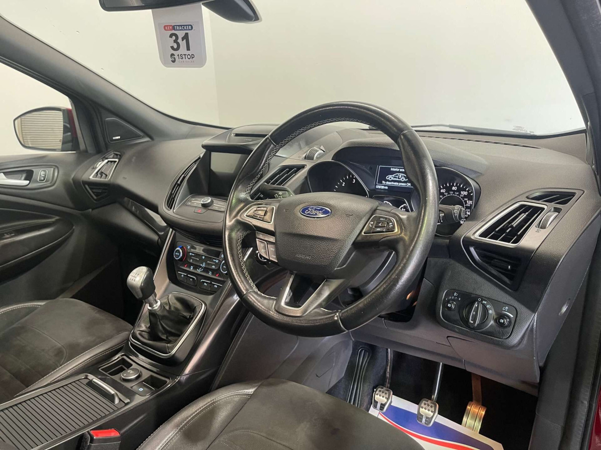 FORD KUGA 2017 (17) 2.0 TDCI ST-LINE X SUV 5DR DIESEL MANUAL EURO 6 (S/S) (150 PS) - 2017 - £10,000