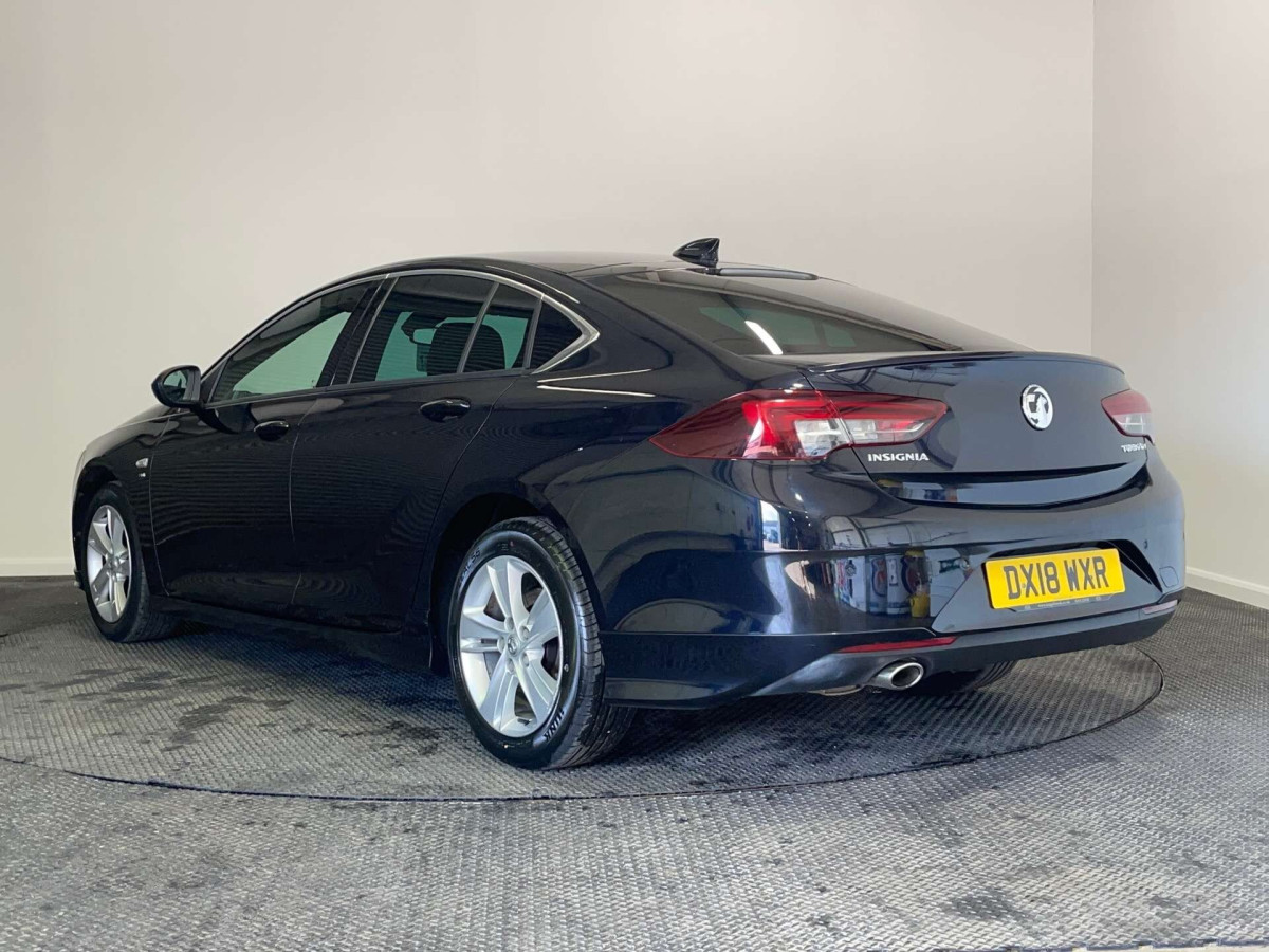 VAUXHALL INSIGNIA 2018 (18) 1.6 TURBO D ECOTEC BLUEINJECTION SRI VX LINE NAV GRAND SPORT 5DR DIESEL MAN - 2018 - £6,500