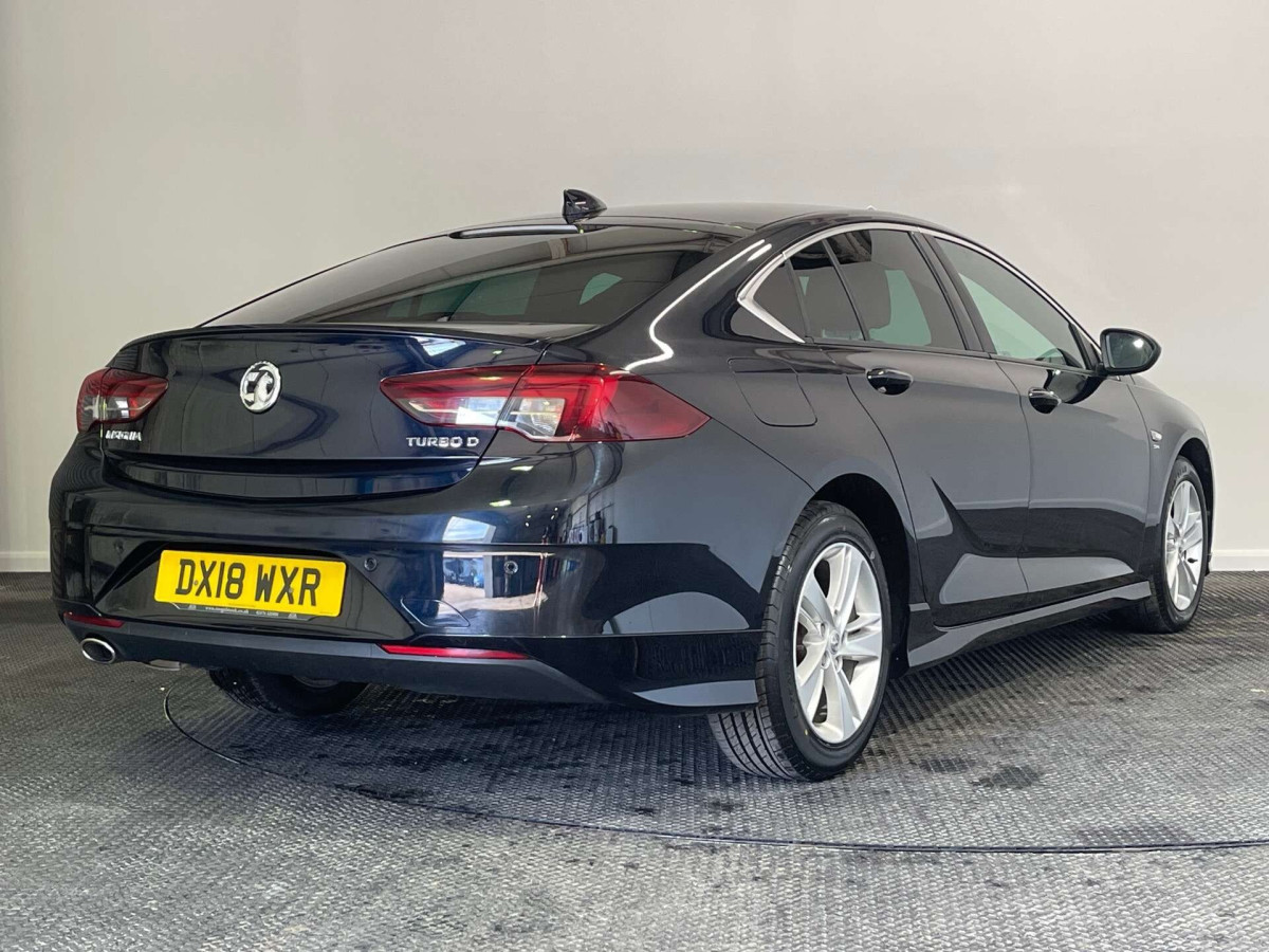 VAUXHALL INSIGNIA 2018 (18) 1.6 TURBO D ECOTEC BLUEINJECTION SRI VX LINE NAV GRAND SPORT 5DR DIESEL MAN - 2018 - £6,500
