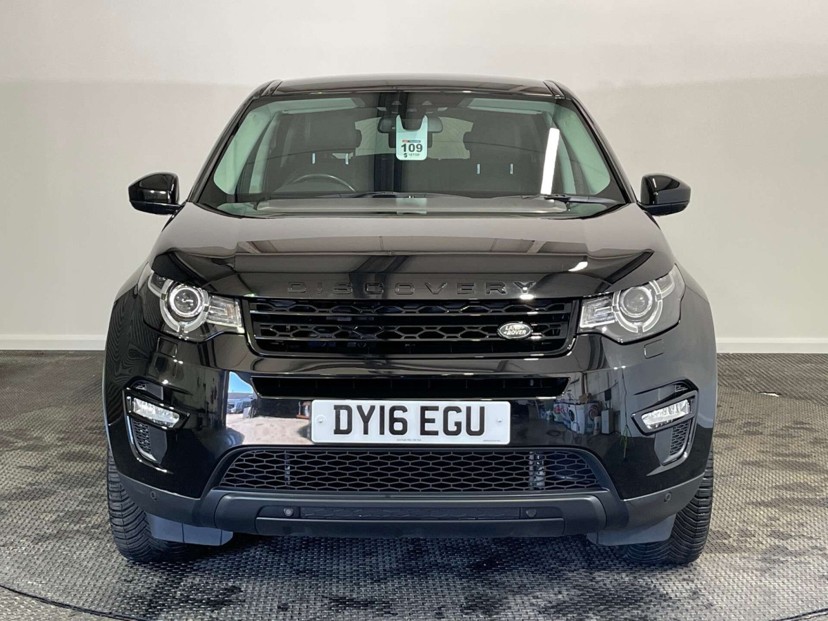 LAND ROVER DISCOVERY SPORT 2016 (16) 2.0 TD4 HSE BLACK SUV 5DR DIESEL AUTO 4WD EURO 6 (S/S) (180 PS) - 2016 - £14,600