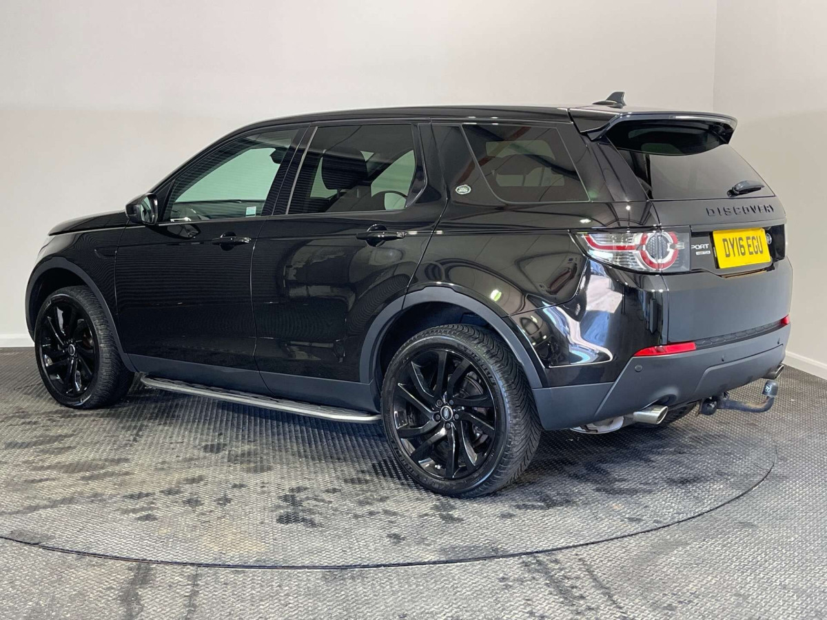 LAND ROVER DISCOVERY SPORT 2016 (16) 2.0 TD4 HSE BLACK SUV 5DR DIESEL AUTO 4WD EURO 6 (S/S) (180 PS) - 2016 - £14,600