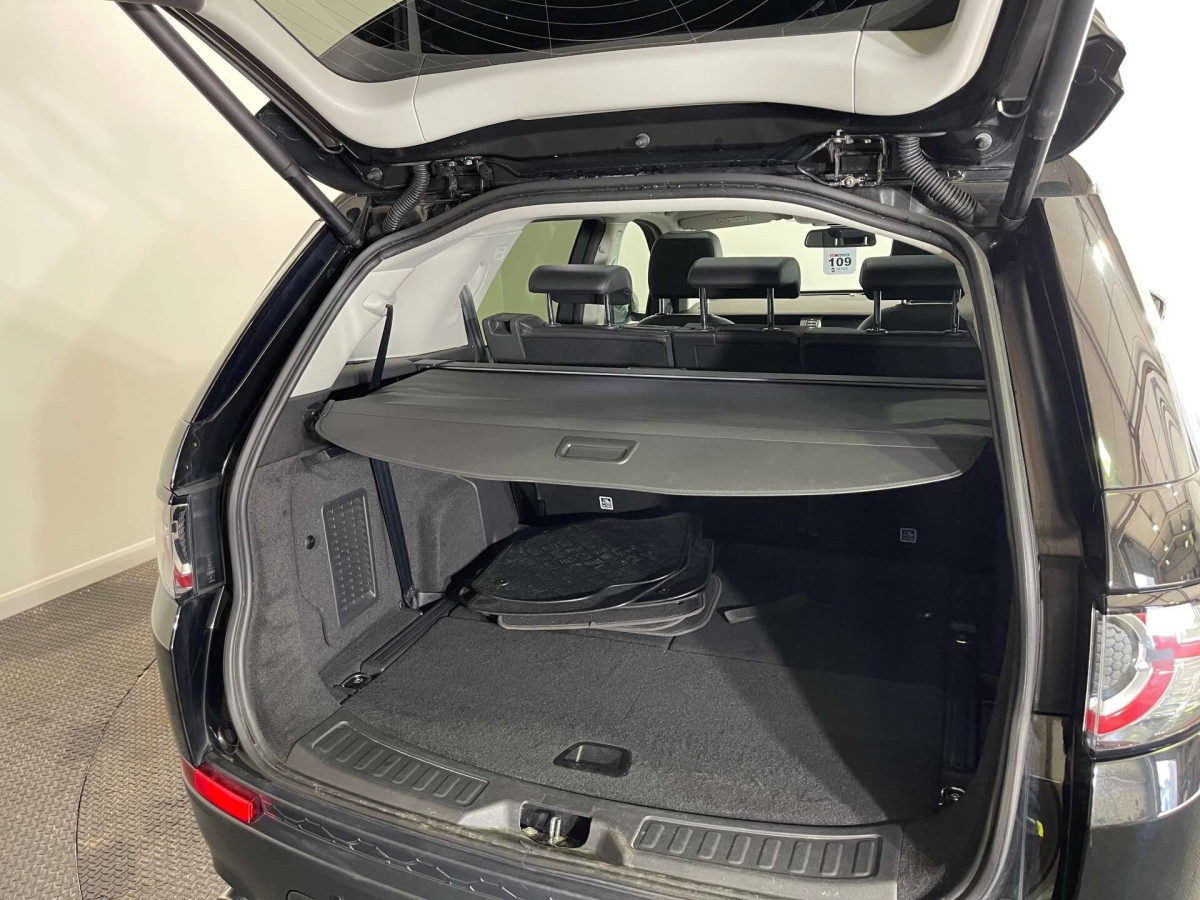 LAND ROVER DISCOVERY SPORT 2016 (16) 2.0 TD4 HSE BLACK SUV 5DR DIESEL AUTO 4WD EURO 6 (S/S) (180 PS) - 2016 - £14,600