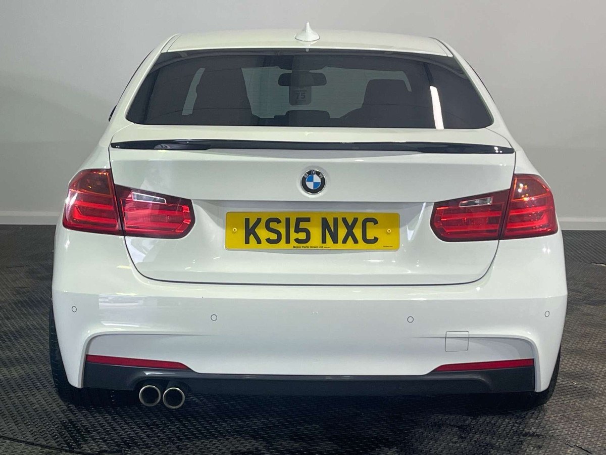 BMW 3 SERIES 2015 (15) 3.0 330D M SPORT SALOON 4DR DIESEL AUTO XDRIVE EURO 5 (S/S) (258 PS) - 2015 - £10,100