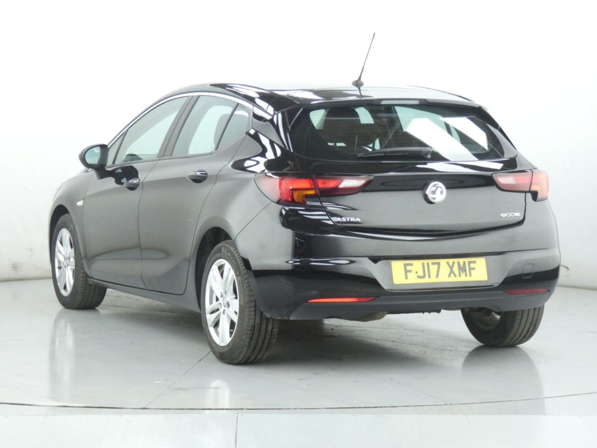 VAUXHALL ASTRA 1.6 DESIGN CDTI ECOFLEX S/S 5D 108 BHP - 2017 - £6,990