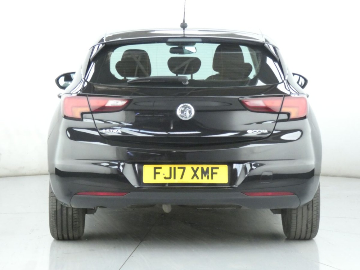 VAUXHALL ASTRA 1.6 DESIGN CDTI ECOFLEX S/S 5D 108 BHP - 2017 - £6,990
