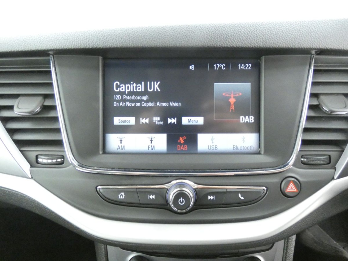 VAUXHALL ASTRA 1.6 DESIGN CDTI ECOFLEX S/S 5D 108 BHP - 2017 - £6,990