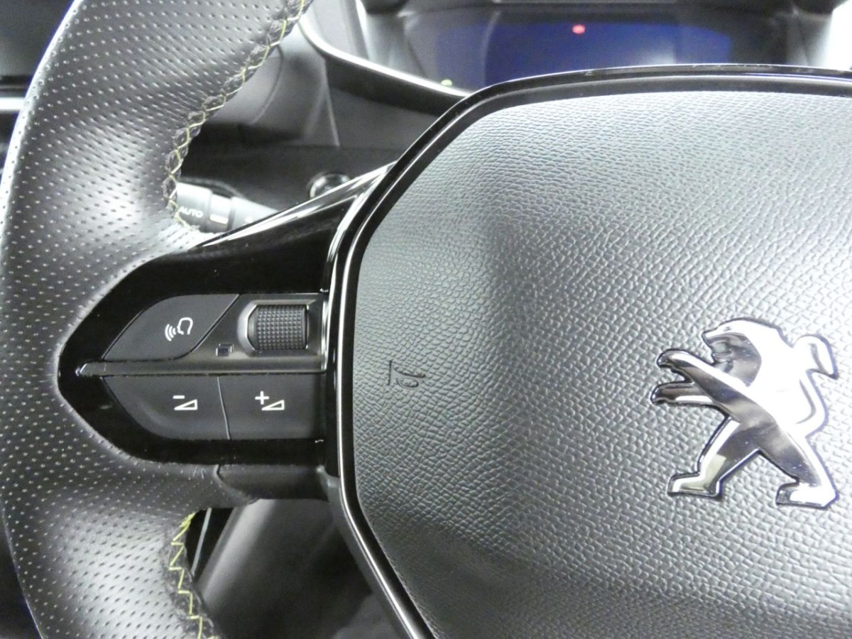 PEUGEOT 208 1.2 PURETECH GT S/S 5D 100 BHP - 2021 - £12,400