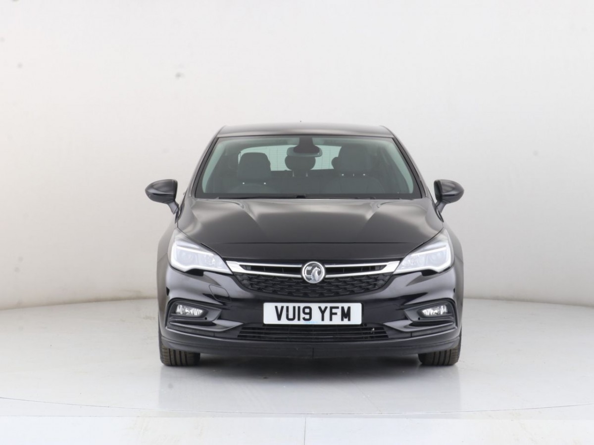VAUXHALL ASTRA 1.6 ELITE NAV S/S 5D 198 BHP - 2019 - £13,990