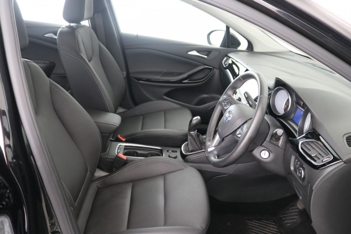 VAUXHALL ASTRA 1.6 ELITE NAV S/S 5D 198 BHP - 2019 - £13,990