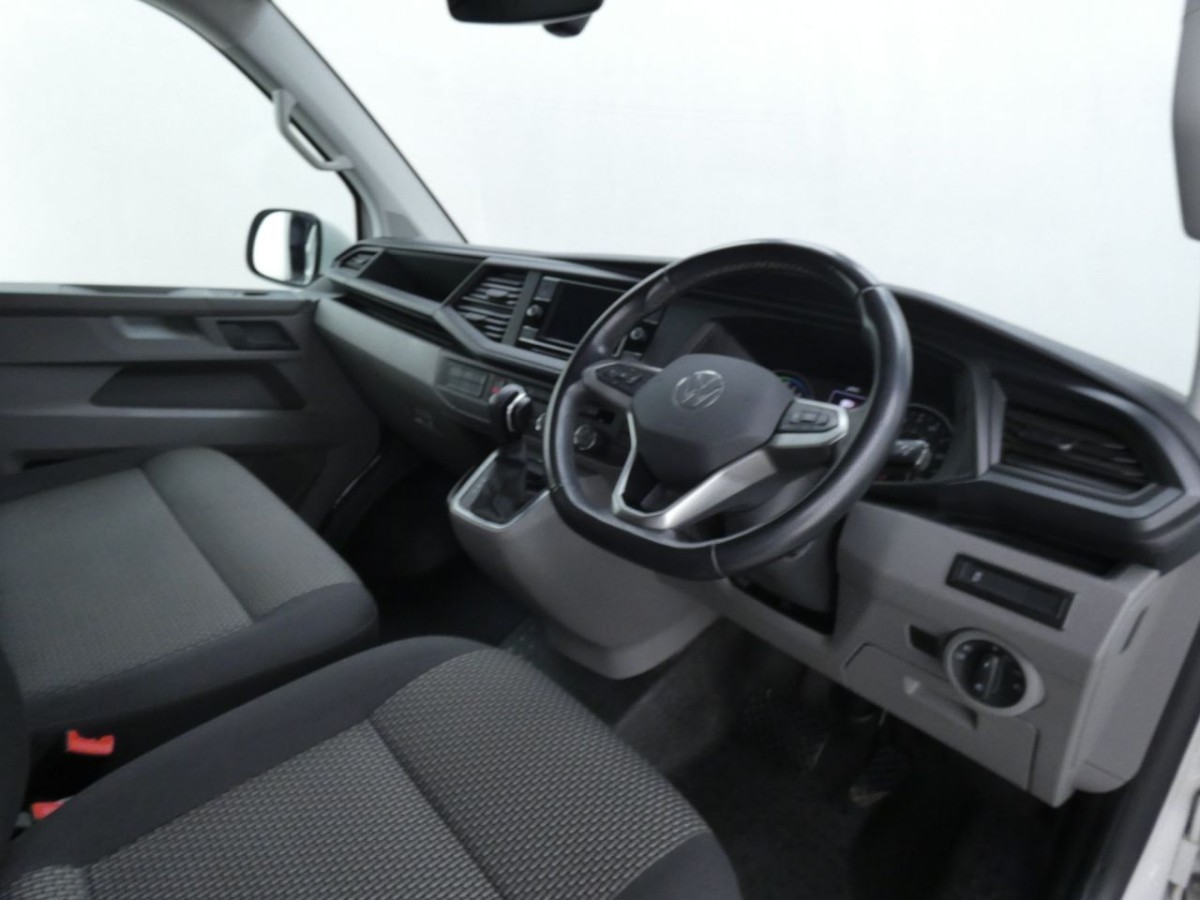VOLKSWAGEN TRANSPORTER T32 P/V ADVANCE 110 BHP - 2021 - £11,700