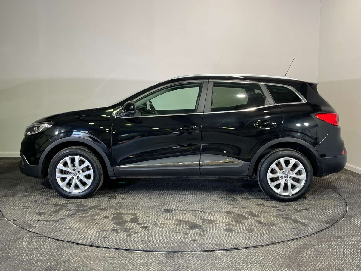 RENAULT KADJAR 2017 (17) 1.5 DCI DYNAMIQUE NAV SUV 5DR DIESEL MANUAL EURO 6 (S/S) (110 PS) - 2017 - £7,350