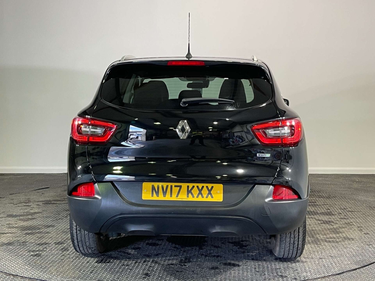 RENAULT KADJAR 2017 (17) 1.5 DCI DYNAMIQUE NAV SUV 5DR DIESEL MANUAL EURO 6 (S/S) (110 PS) - 2017 - £7,350