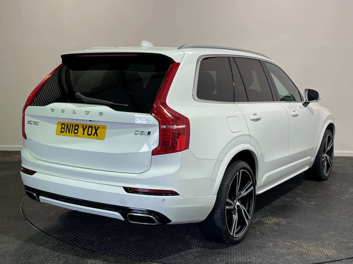 VOLVO XC90 2018 (18) 2.0 D5 POWERPULSE R-DESIGN SUV 5DR DIESEL AUTO 4WD EURO 6 (S/S) (235 PS) - 2018 - £22,000