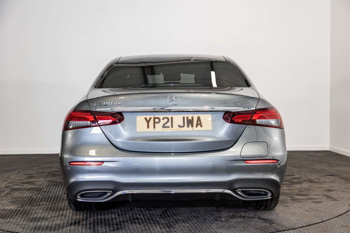 MERCEDES-BENZ E CLASS 2021 (21) 2.0 E300DE 13.5KWH AMG LINE EDITION SALOON 4DR DIESEL PLUG-IN HYBRID G-TRON - 2021 - £20,500