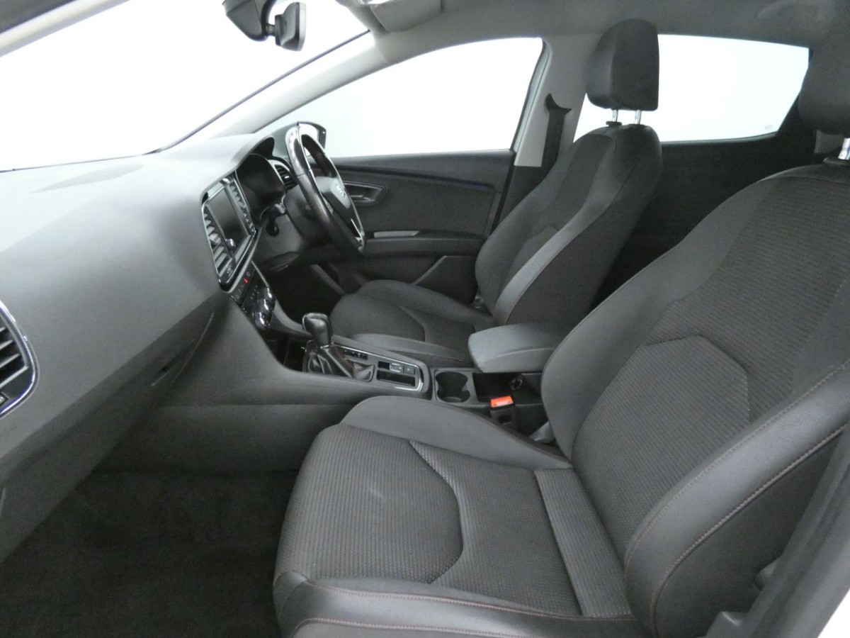 SEAT LEON 2.0 TSI FR DSG 5D 188 BHP - 2018 - £13,990