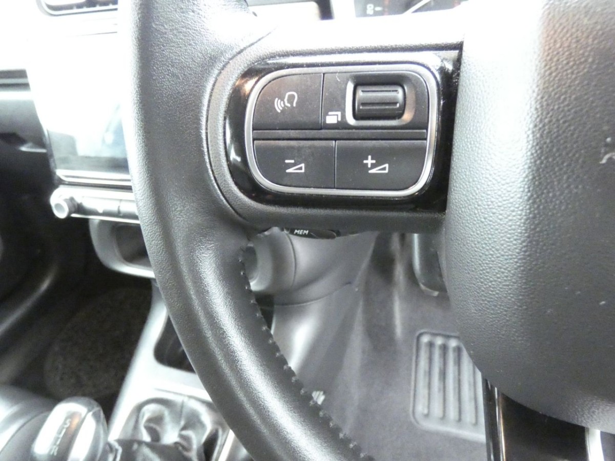 CITROEN C3 1.2 PURETECH FLAIR PLUS S/S 5D 82 BHP - 2021 - £10,790