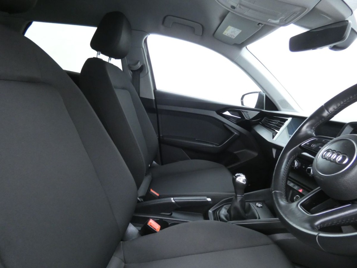 AUDI A1 1.0 SPORTBACK TFSI TECHNIK 5D 94 BHP - 2020 - £14,300