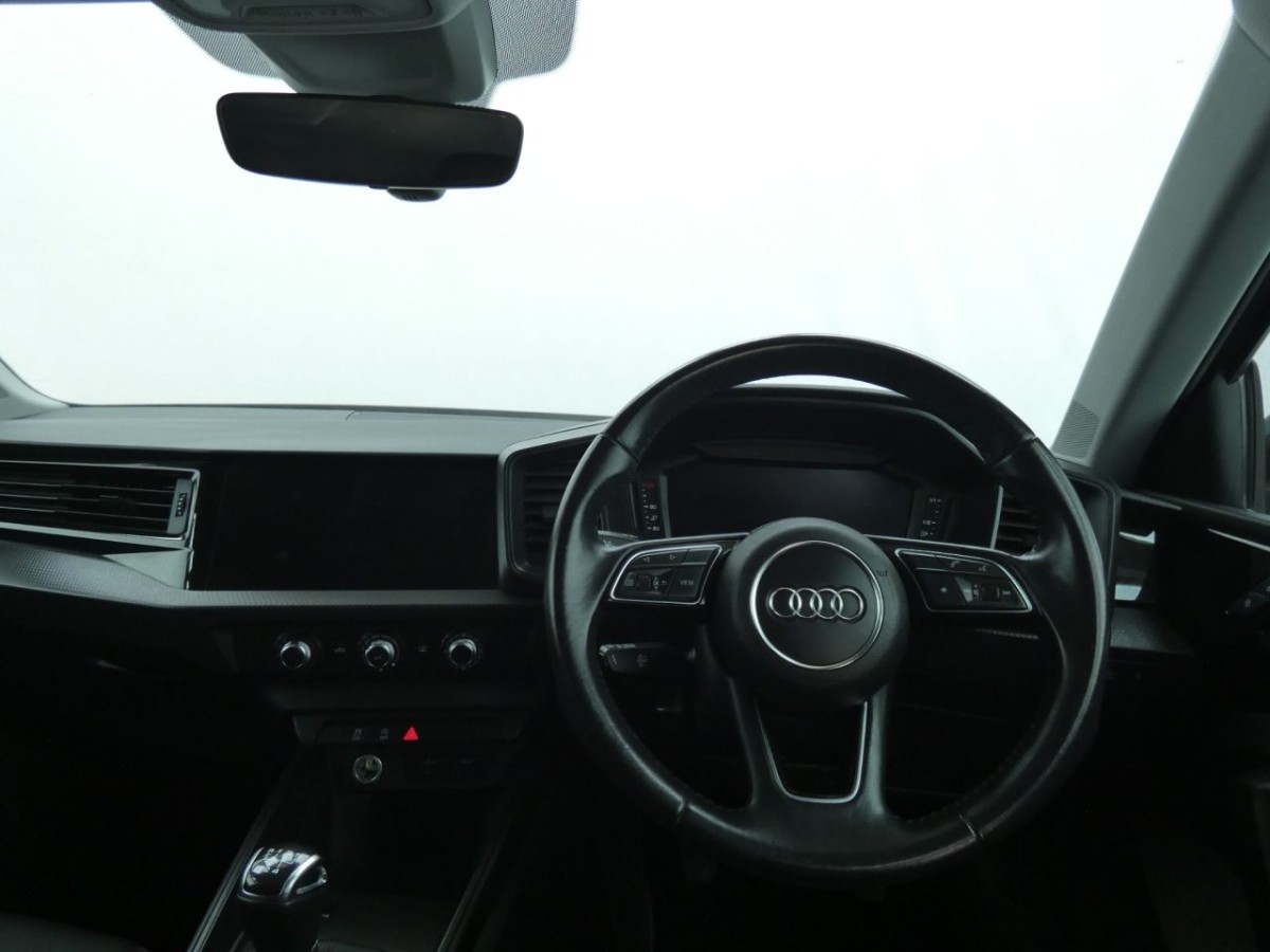 AUDI A1 1.0 SPORTBACK TFSI TECHNIK 5D 94 BHP - 2020 - £14,300