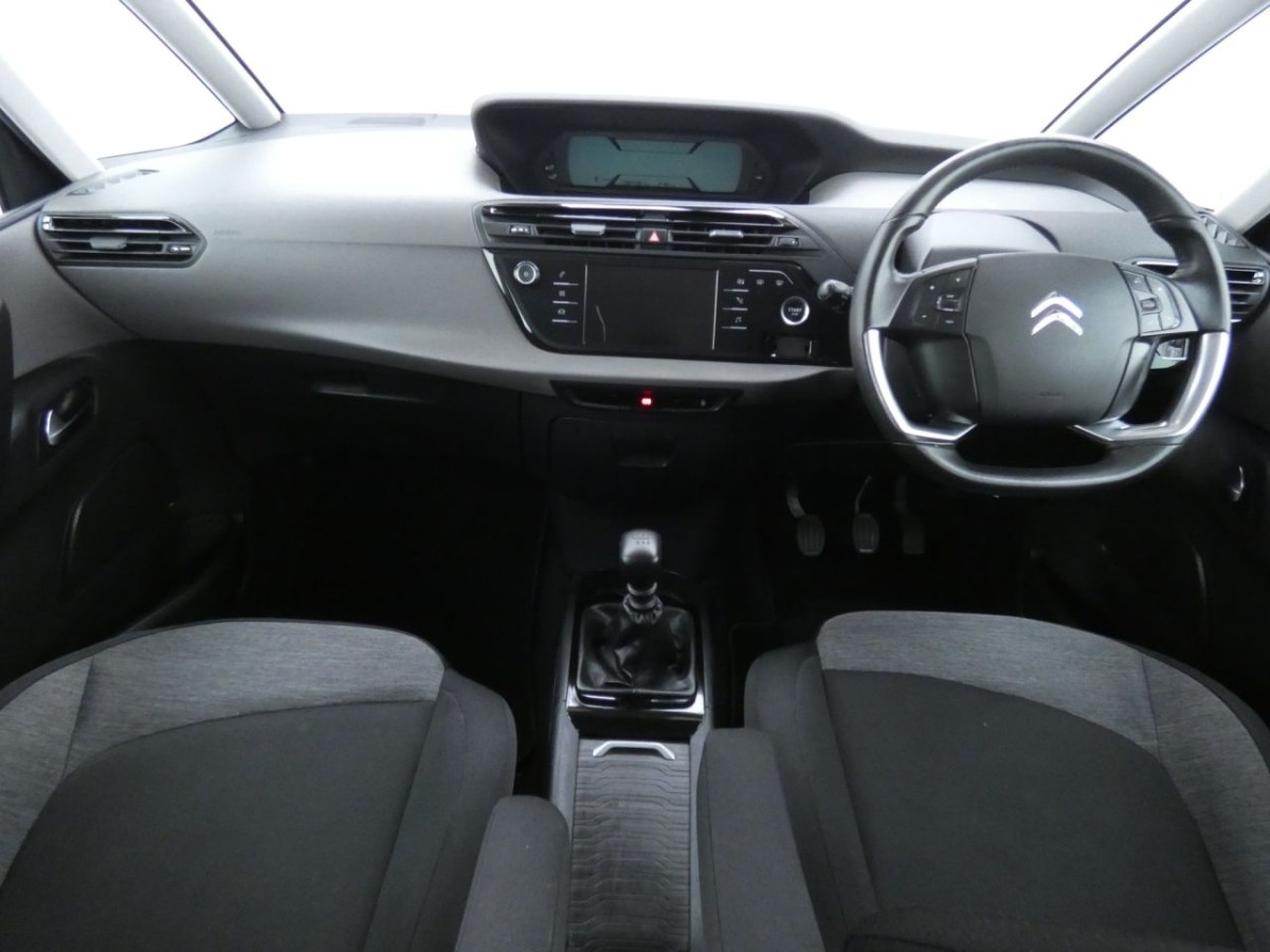CITROEN GRAND C4 SPACETOURER 1.2 PURETECH TOUCH EDITION S/S 5D 129 BHP - 2019 - £10,700
