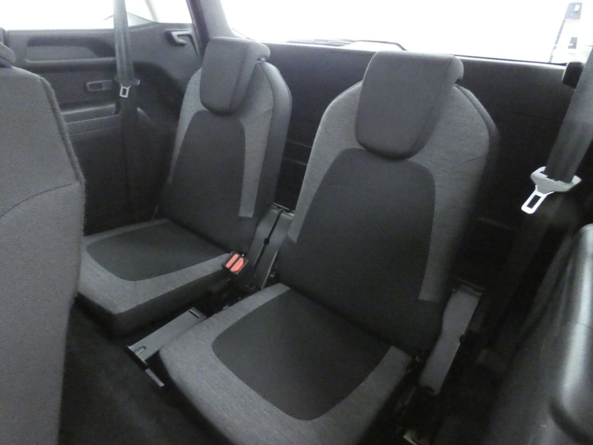 CITROEN GRAND C4 SPACETOURER 1.2 PURETECH TOUCH EDITION S/S 5D 129 BHP - 2019 - £10,700