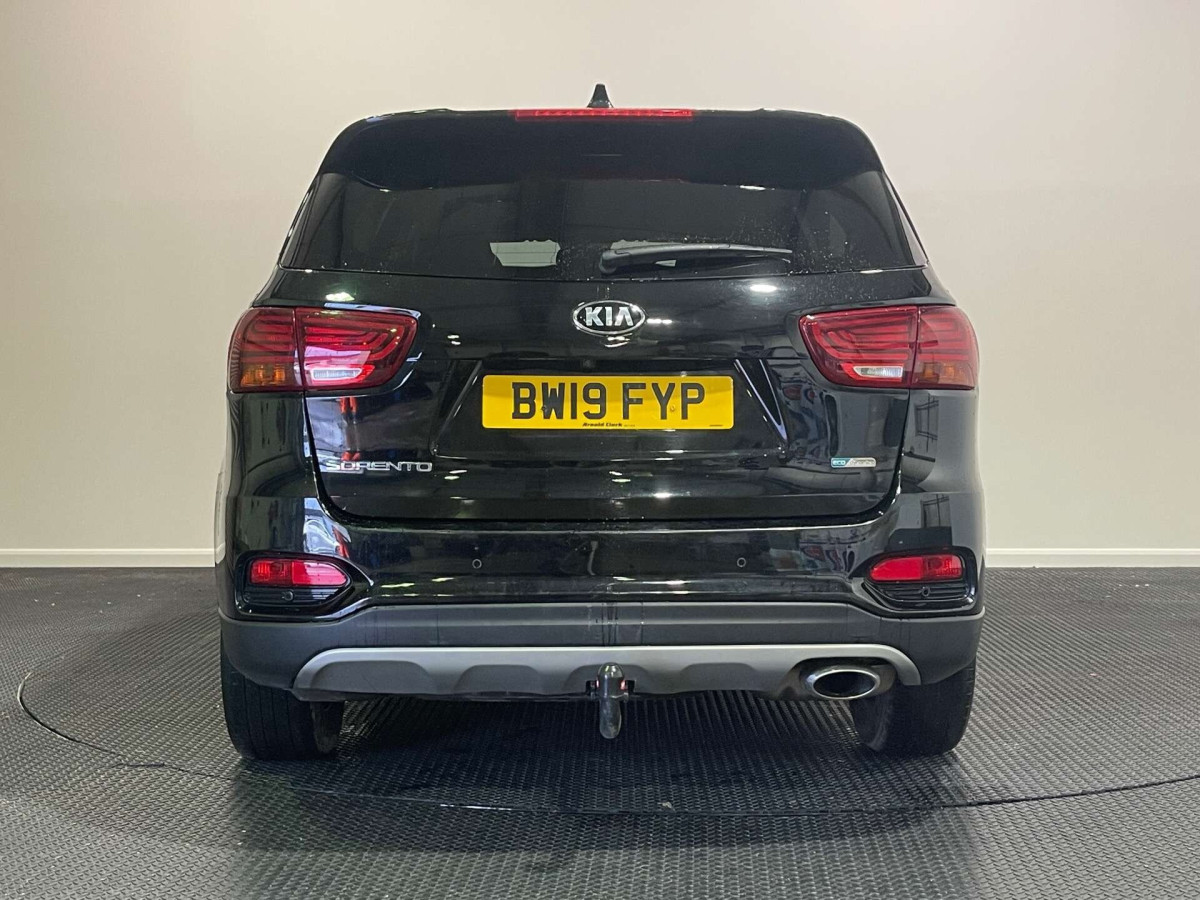 KIA SORENTO 2019 (19) 2.2 CRDI KX-2 SUV 5DR DIESEL MANUAL AWD EURO 6 (S/S) (197 BHP) - 2019 - £14,850
