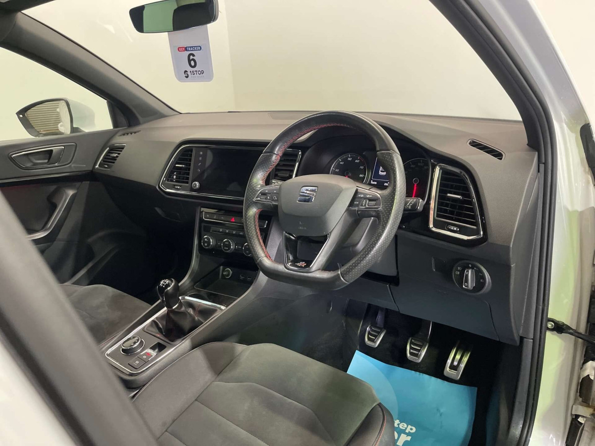 SEAT ATECA 2019 (69) 1.5 TSI EVO FR SUV 5DR PETROL MANUAL EURO 6 (S/S) (150 PS) - 2019 - £11,000