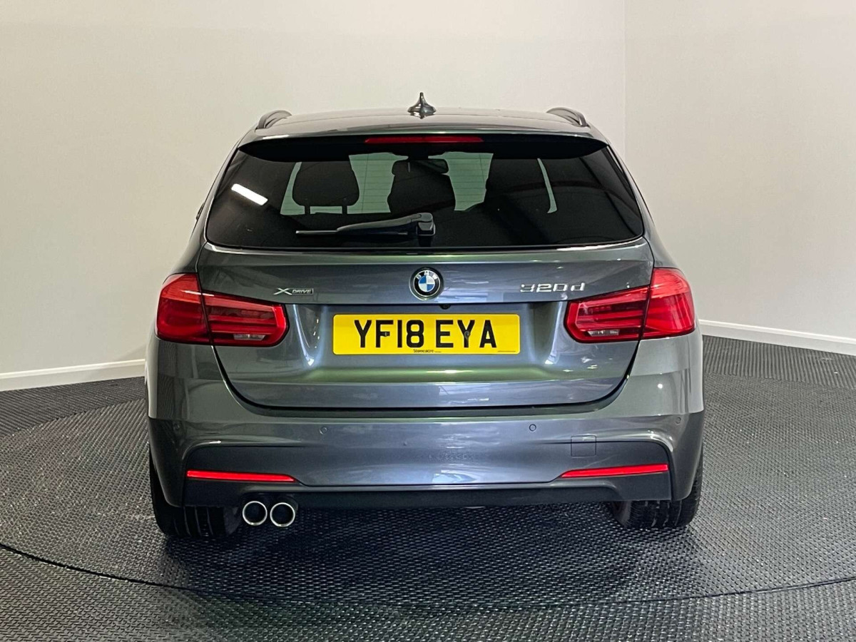 BMW 3 SERIES 2018 (18) 2.0 320D M SPORT TOURING 5DR DIESEL AUTO XDRIVE EURO 6 (S/S) (190 PS) - 2018 - £14,000