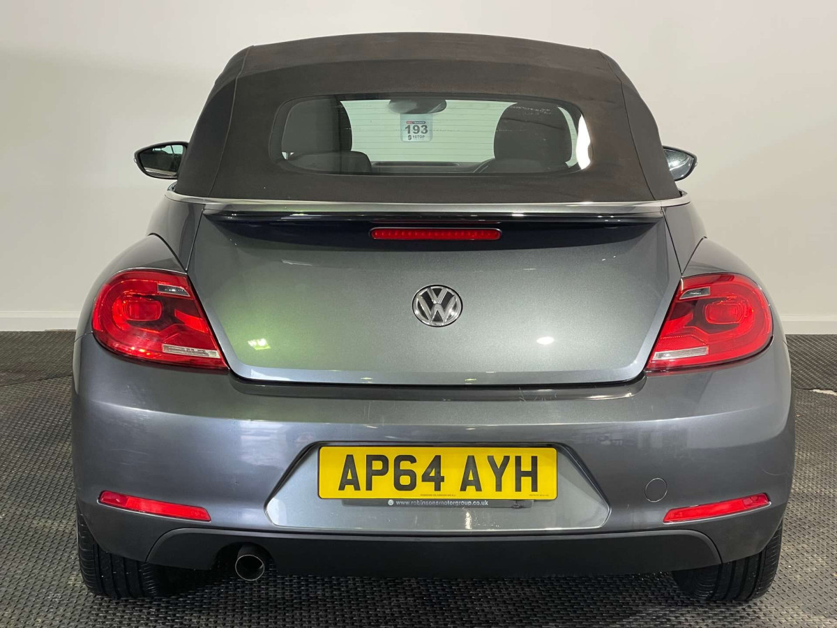 VOLKSWAGEN BEETLE 2015 (64) 1.6 TDI BLUEMOTION TECH DESIGN CABRIOLET 2DR DIESEL MANUAL EURO 5 (S/S) (10 - 2015 - £7,700