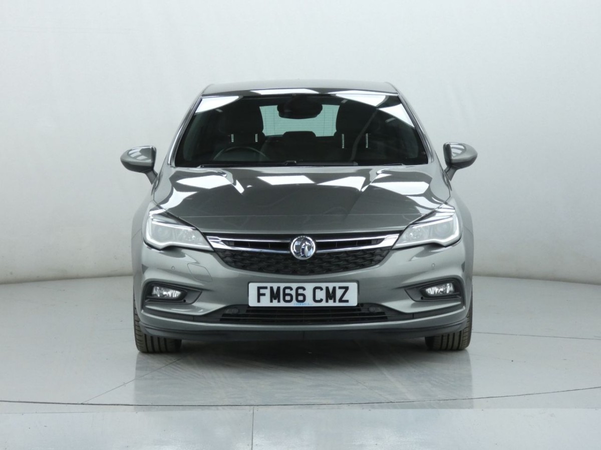 VAUXHALL ASTRA 1.6 SRI NAV CDTI 5D 108 BHP - 2017 - £8,300