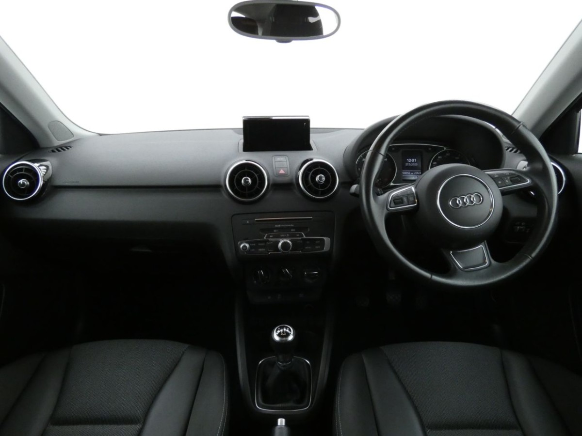 AUDI A1 1.6 SPORTBACK TDI SPORT 5D 114 BHP - 2016 - £10,700