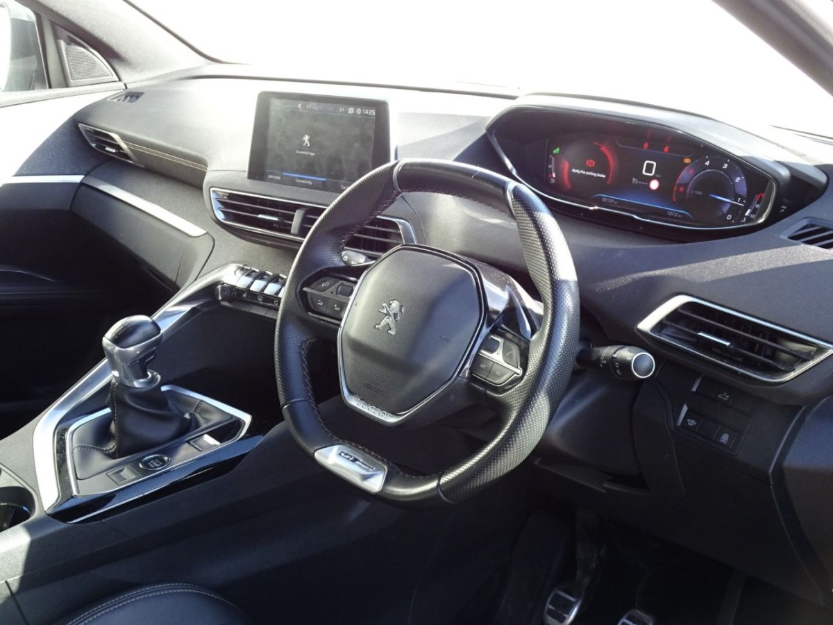 PEUGEOT 5008 1.5 BLUEHDI S/S GT LINE PREMIUM 5D 129 BHP - 2019 - £15,490
