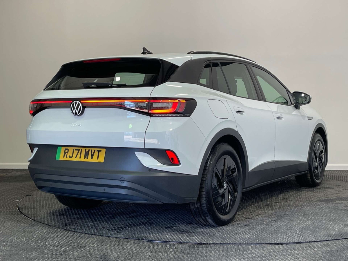 VOLKSWAGEN ID.4 2022 (71) PRO PERFORMANCE 77KWH LIFE SUV 5DR ELECTRIC AUTO (204 PS) - 2022 - £18,750