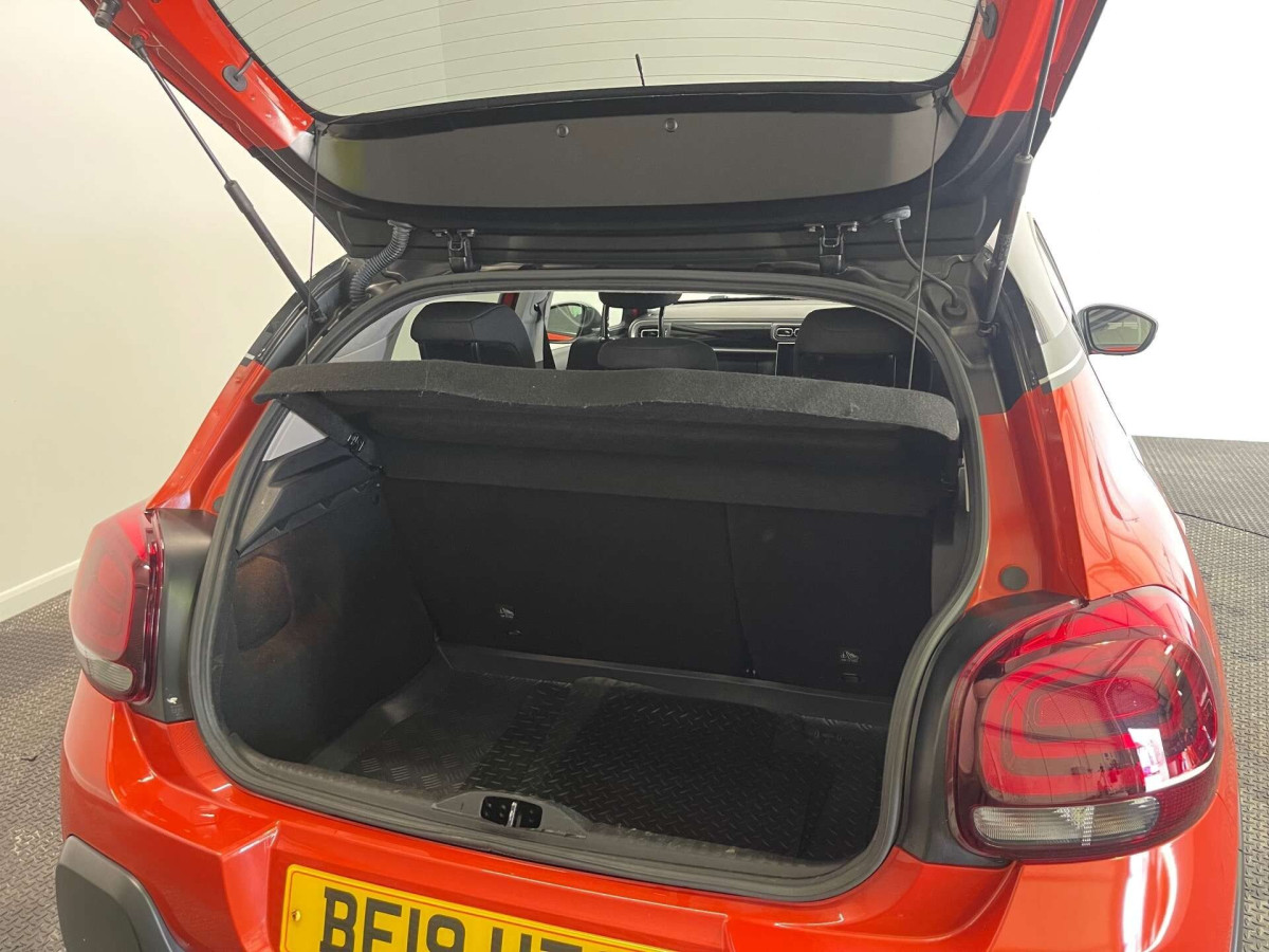 CITROEN C3 2019 (19) 1.2 PURETECH FLAIR HATCHBACK 5DR PETROL MANUAL EURO 6 (S/S) (82 PS) - 2019 - £7,250