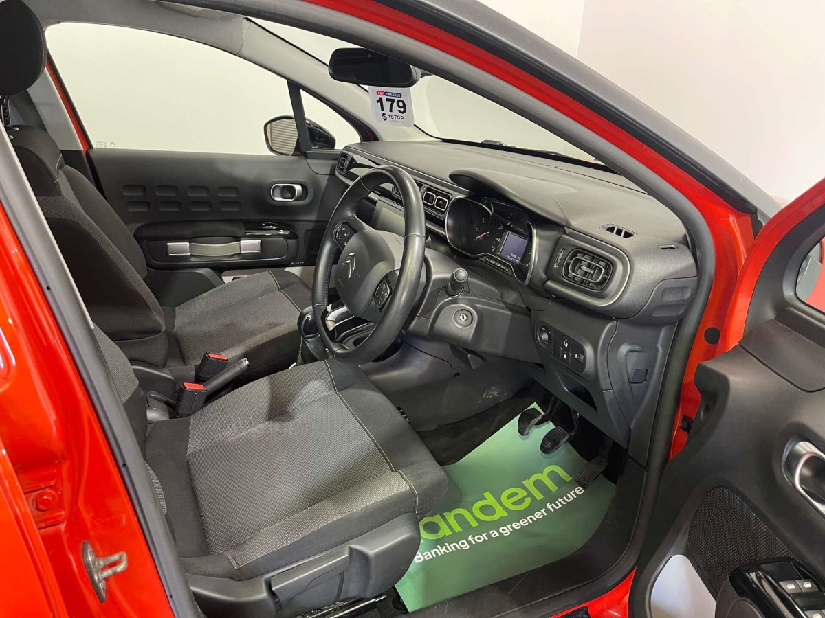 CITROEN C3 2019 (19) 1.2 PURETECH FLAIR HATCHBACK 5DR PETROL MANUAL EURO 6 (S/S) (82 PS) - 2019 - £7,250