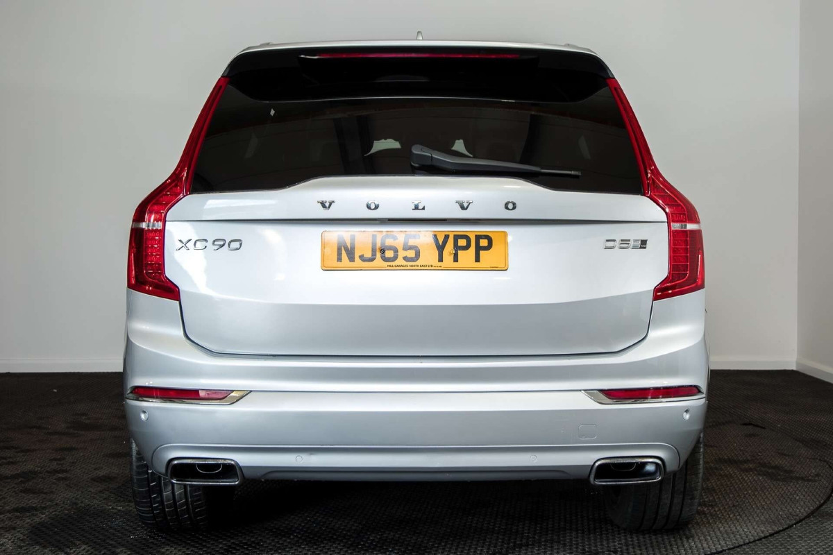 VOLVO XC90 2015 (65) 2.0 D5 INSCRIPTION SUV 5DR DIESEL GEARTRONIC 4WD EURO 6 (S/S) (225 PS) - 2015 - £21,000