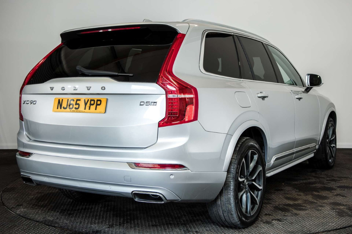 VOLVO XC90 2015 (65) 2.0 D5 INSCRIPTION SUV 5DR DIESEL GEARTRONIC 4WD EURO 6 (S/S) (225 PS) - 2015 - £21,000
