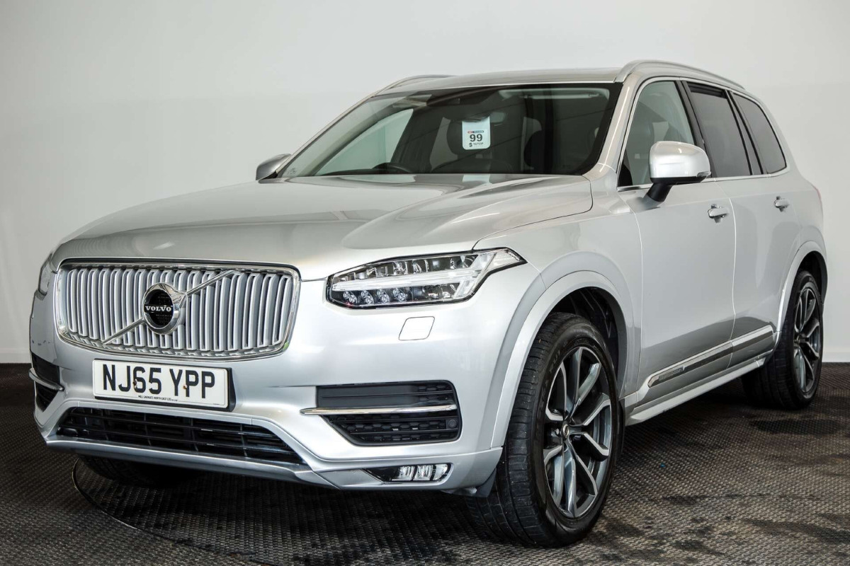 VOLVO XC90 2015 (65) 2.0 D5 INSCRIPTION SUV 5DR DIESEL GEARTRONIC 4WD EURO 6 (S/S) (225 PS) - 2015 - £21,000