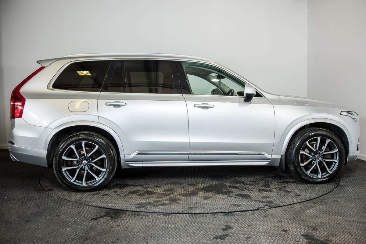 VOLVO XC90 2015 (65) 2.0 D5 INSCRIPTION SUV 5DR DIESEL GEARTRONIC 4WD EURO 6 (S/S) (225 PS) - 2015 - £21,000