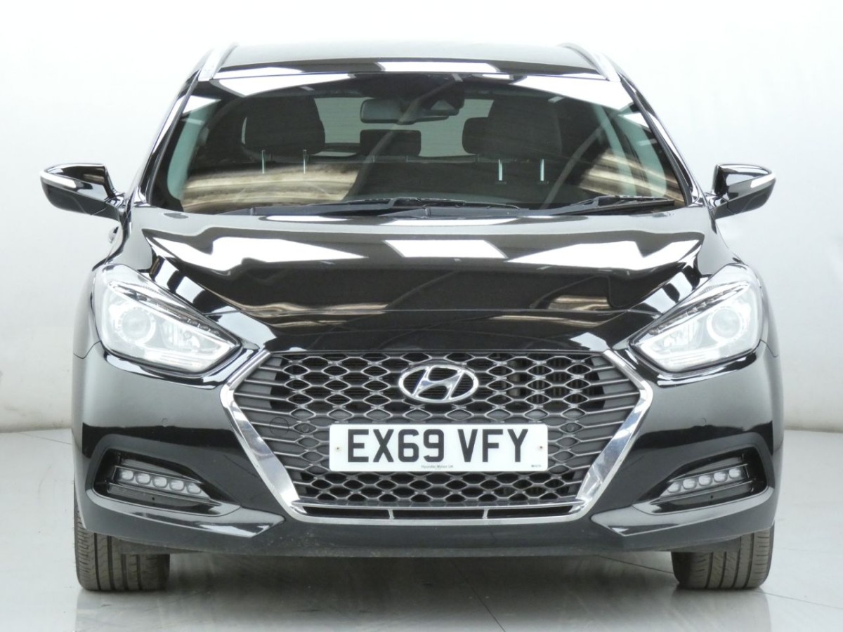 HYUNDAI I40 1.6 CRDI SE NAV 5D 135 BHP - 2019 - £14,700