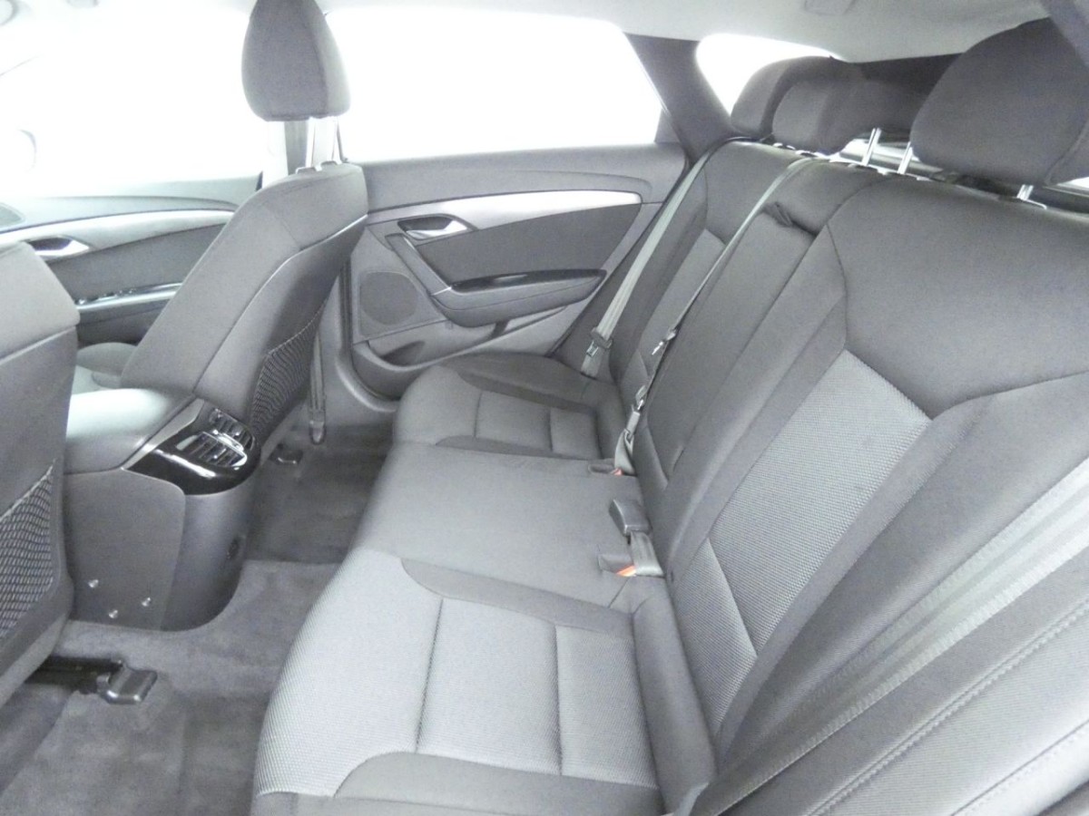 HYUNDAI I40 1.6 CRDI SE NAV 5D 135 BHP - 2019 - £14,700