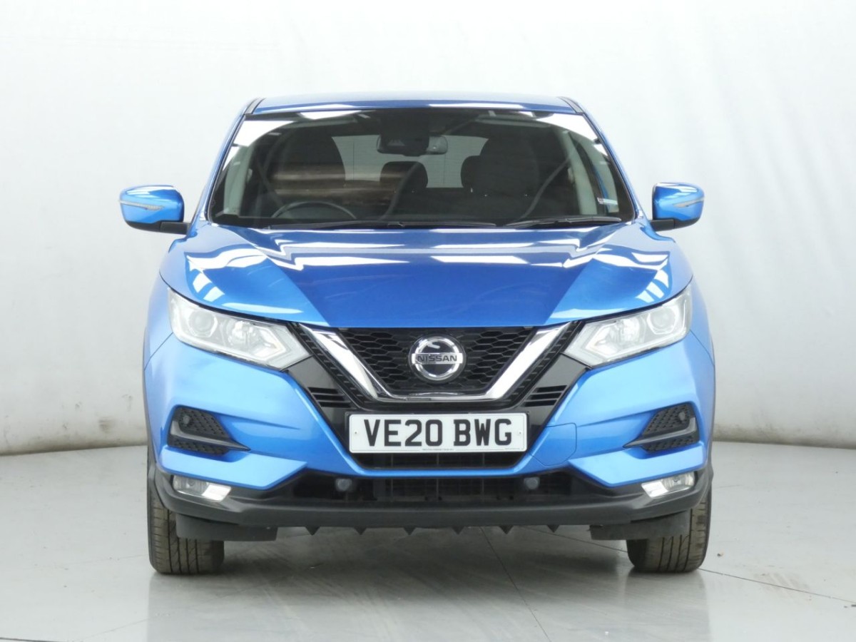NISSAN QASHQAI 1.3 DIG-T ACENTA PREMIUM 5D 140 BHP HATCHBACK - 2020 - £13,700