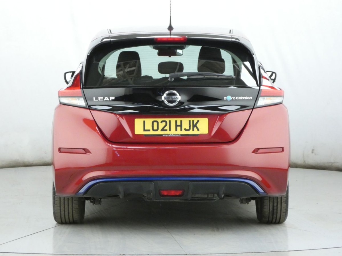 NISSAN LEAF ACENTA 5D 148 BHP - 2021 - £8,990