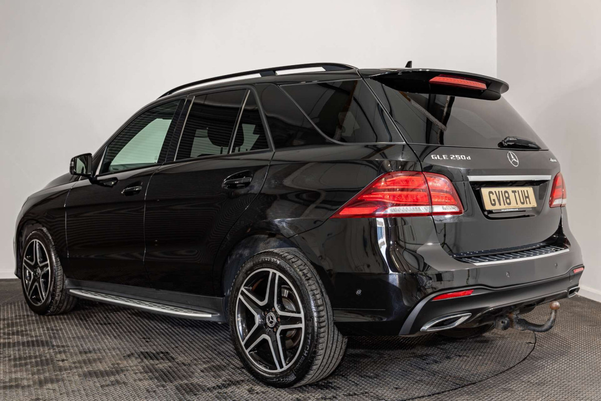 MERCEDES-BENZ GLE 2018 (18) 2.1 GLE250D AMG NIGHT EDITION SUV 5DR DIESEL G-TRONIC 4MATIC EURO 6 (S/S) ( - 2018 - £19,000