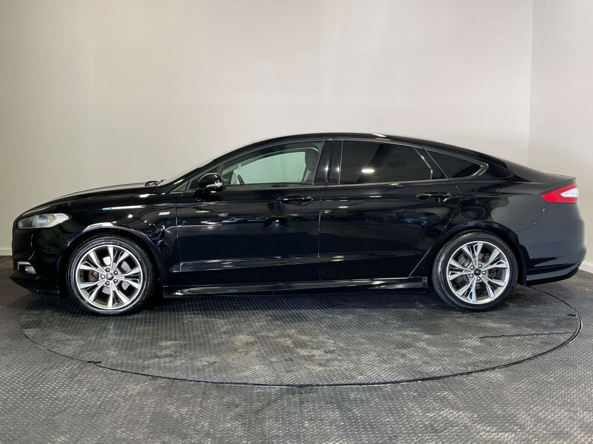 FORD MONDEO 2017 (67) 2.0 TDCI ST-LINE HATCHBACK 5DR DIESEL MANUAL EURO 6 (S/S) (150 PS) - 2017 - £7,200