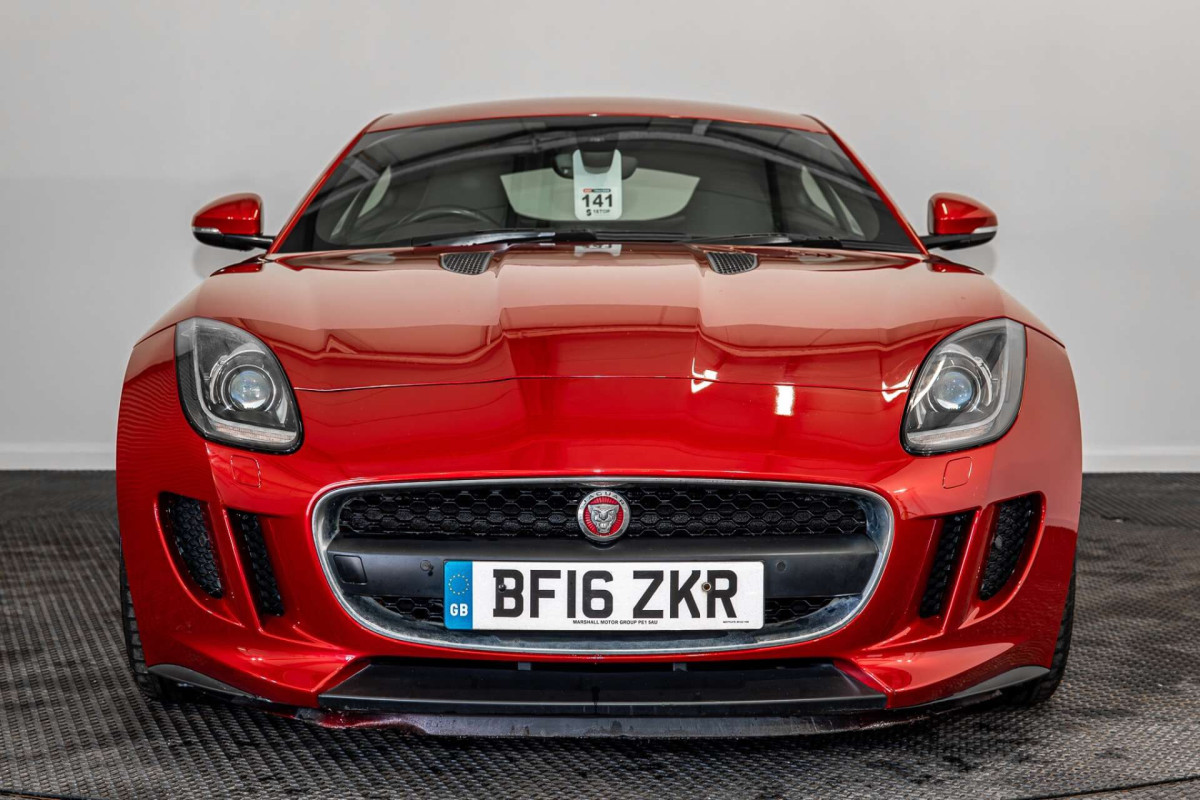 JAGUAR F-TYPE 2016 (16) 3.0 V6 COUPE 2DR PETROL AUTO EURO 6 (S/S) (340 PS) - 2016 - £22,500