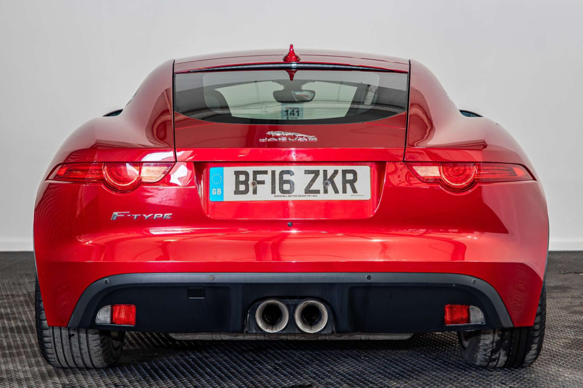 JAGUAR F-TYPE 2016 (16) 3.0 V6 COUPE 2DR PETROL AUTO EURO 6 (S/S) (340 PS) - 2016 - £22,500