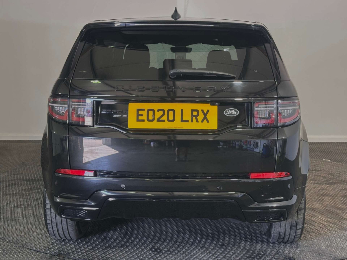 LAND ROVER DISCOVERY SPORT 2020 (20) 2.0 D180 MHEV R-DYNAMIC SE SUV 5DR DIESEL AUTO 4WD EURO 6 (S/S) (180 PS) - 2020 - £22,800