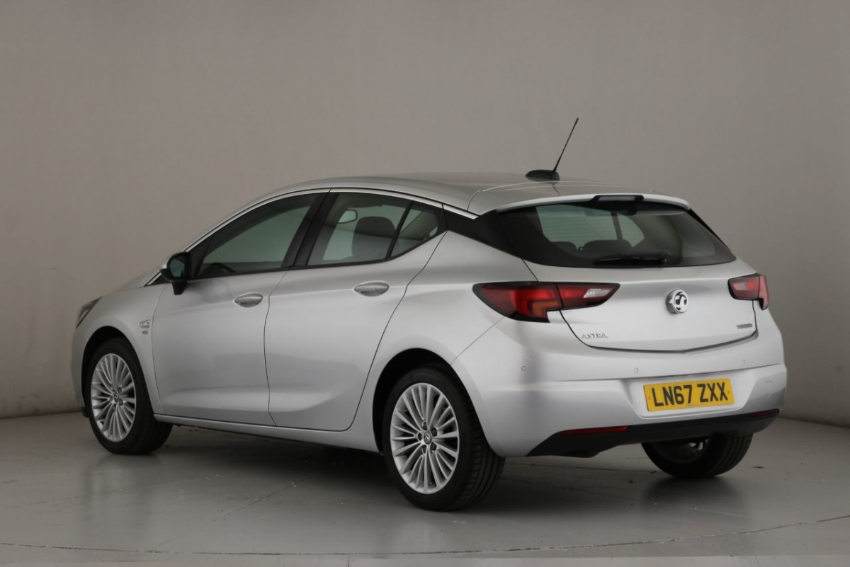 VAUXHALL ASTRA 1.4 ELITE S/S 5D 148 BHP - 2017 - £13,400