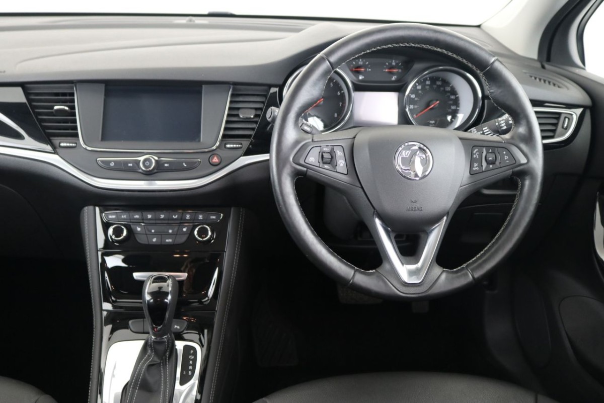 VAUXHALL ASTRA 1.4 ELITE S/S 5D 148 BHP - 2017 - £13,400