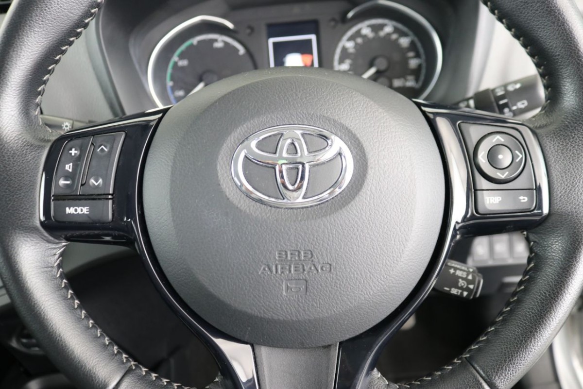 TOYOTA YARIS 1.5 VVT-I ICON 5D 73 BHP - 2018 - £11,990